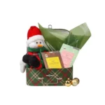 Cesta de Natal Pelúcia e Chocolates na Maleta